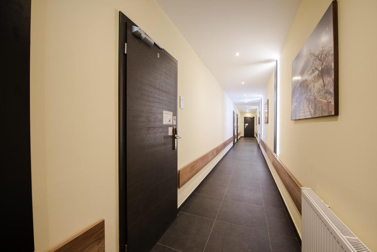 Apartments Danube Bratislava Extérieur photo